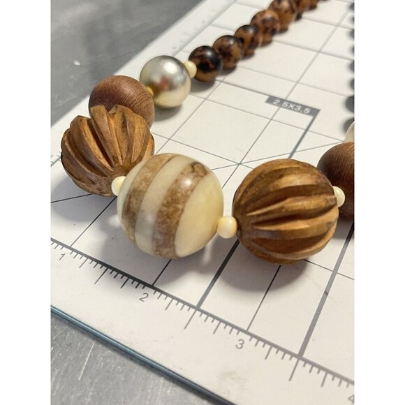 VTG Hand Crafted Carved African Wood Chunky‎ Beaded Choker Necklace Zimbabwean - Picture 3 of 3